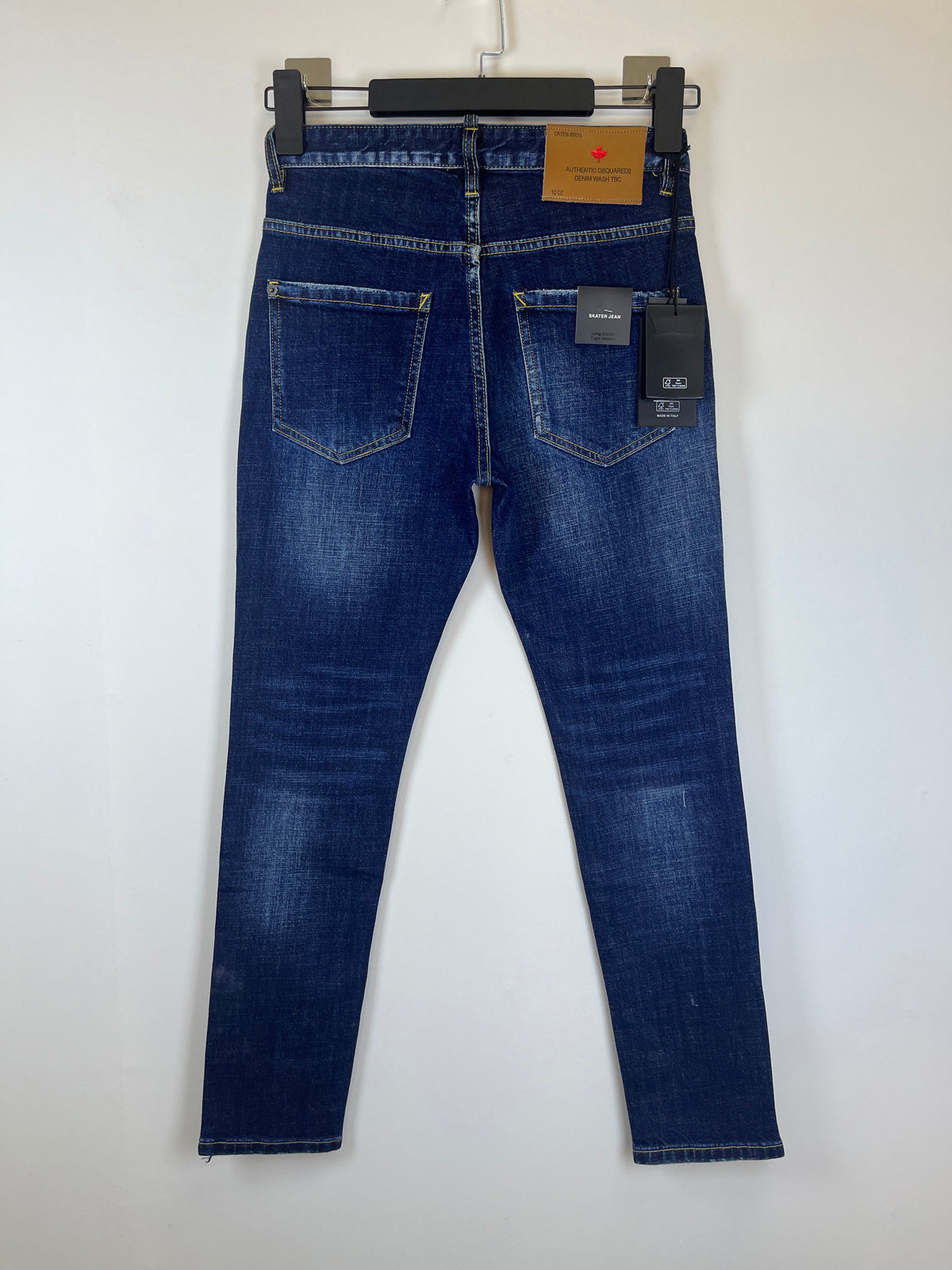 D - JEANS