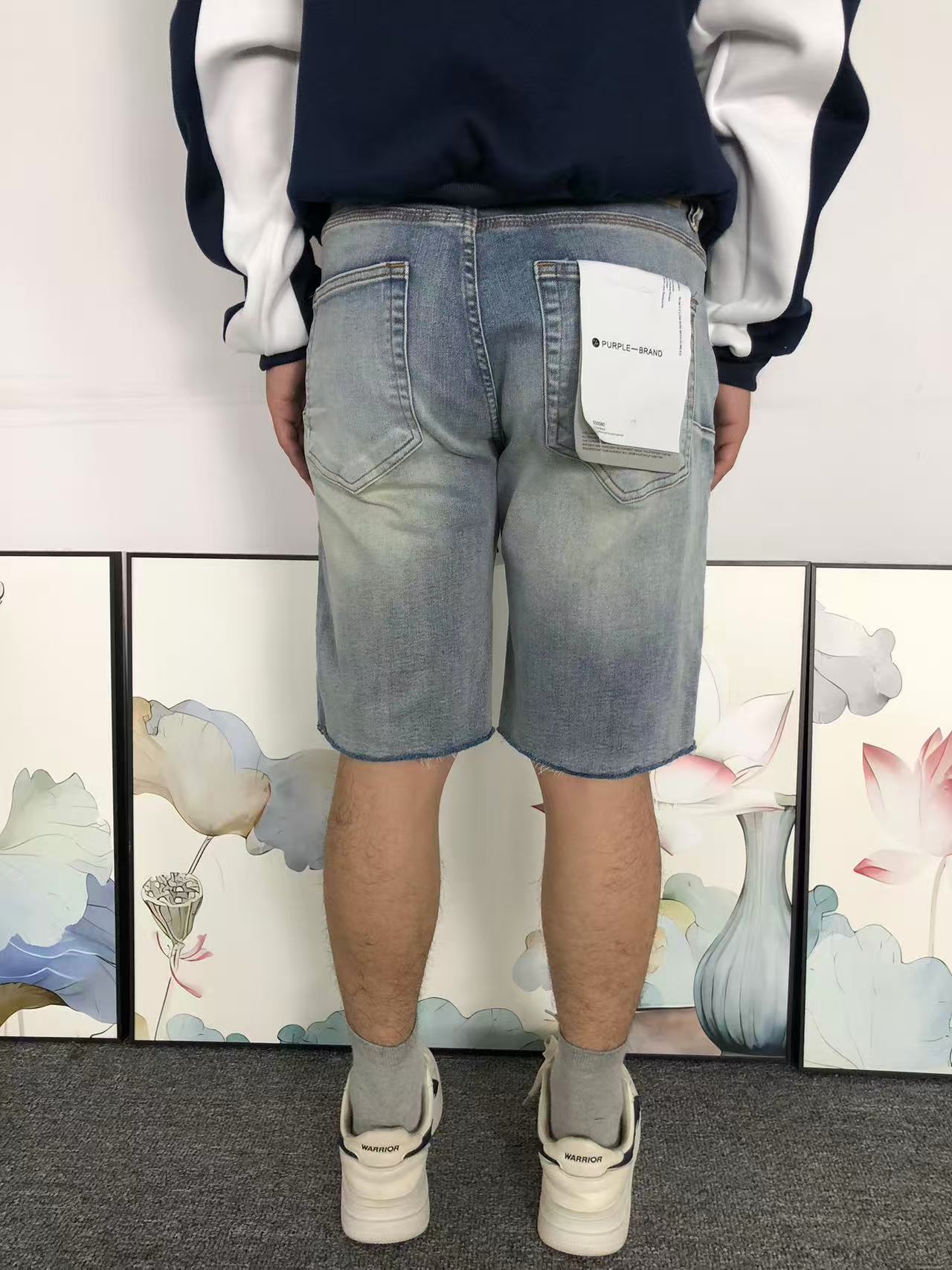 P - SHORTS