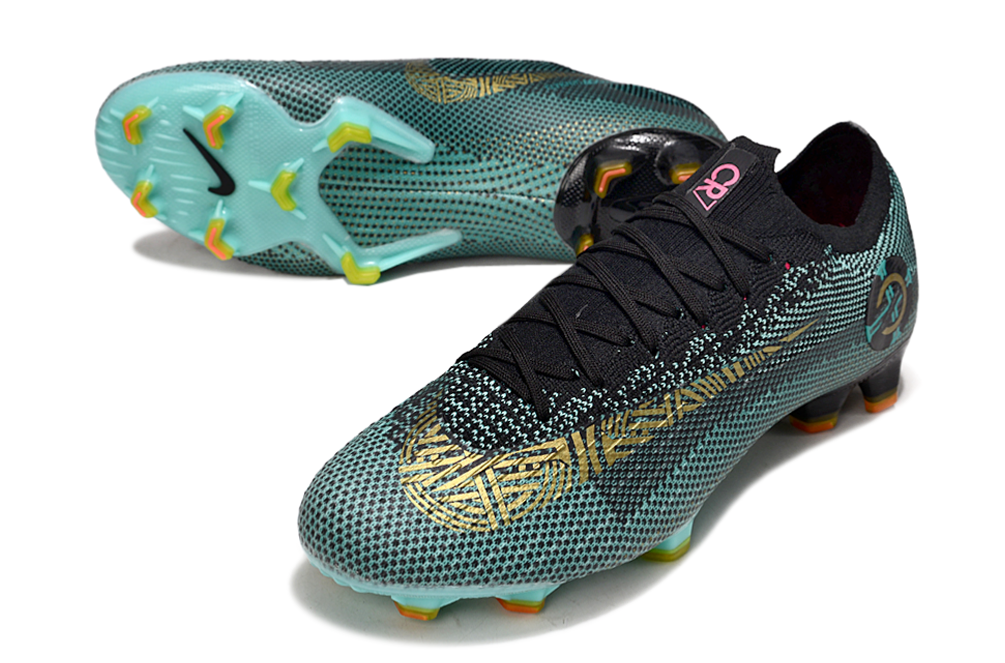 M - FUSSBALLSCHUHE