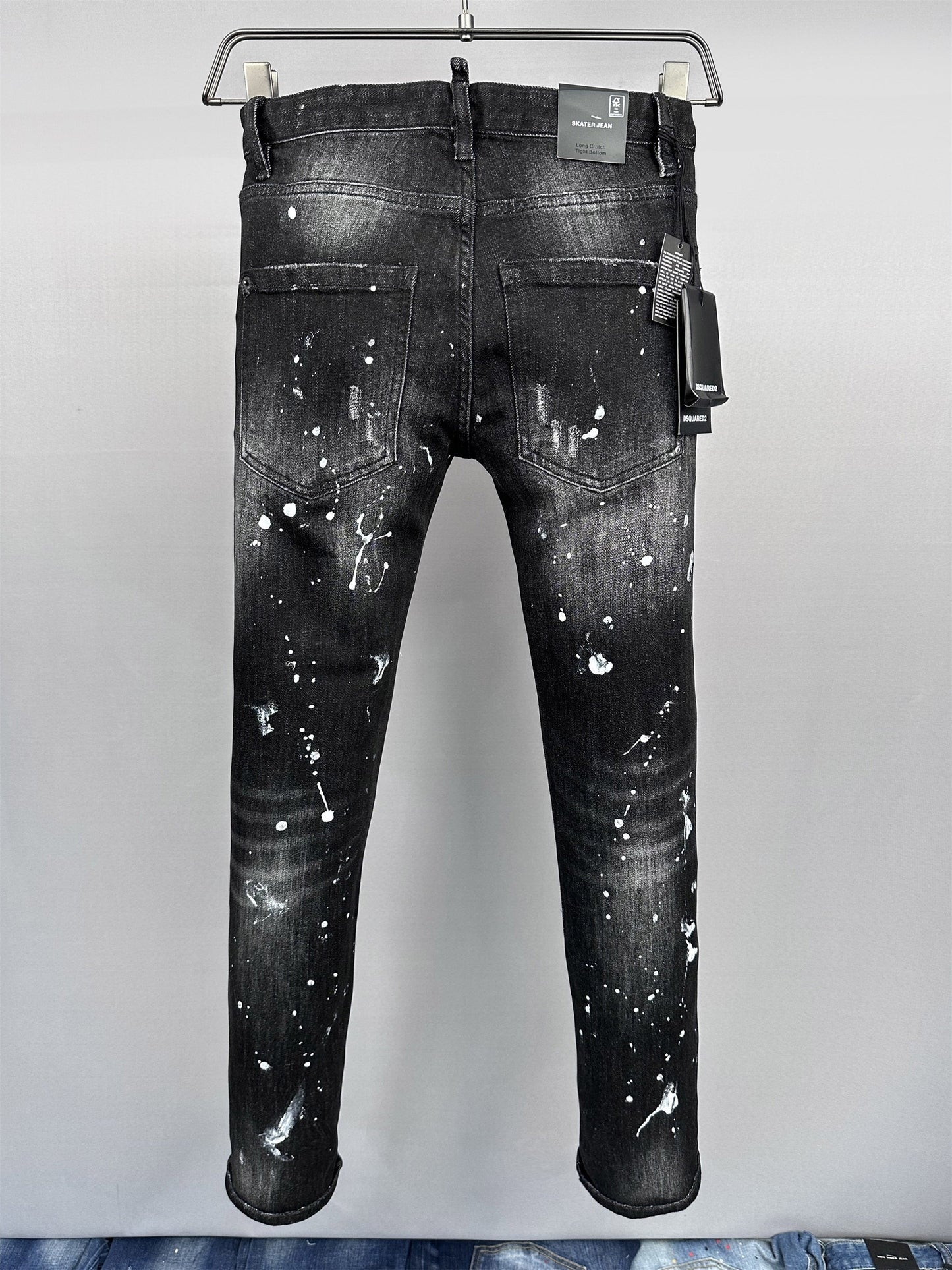 D - JEANS