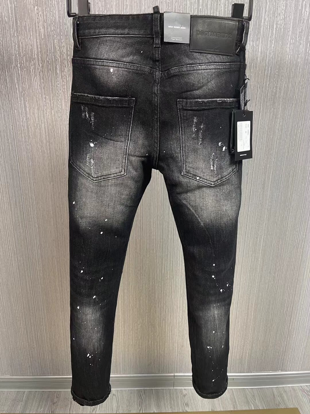 D - JEANS
