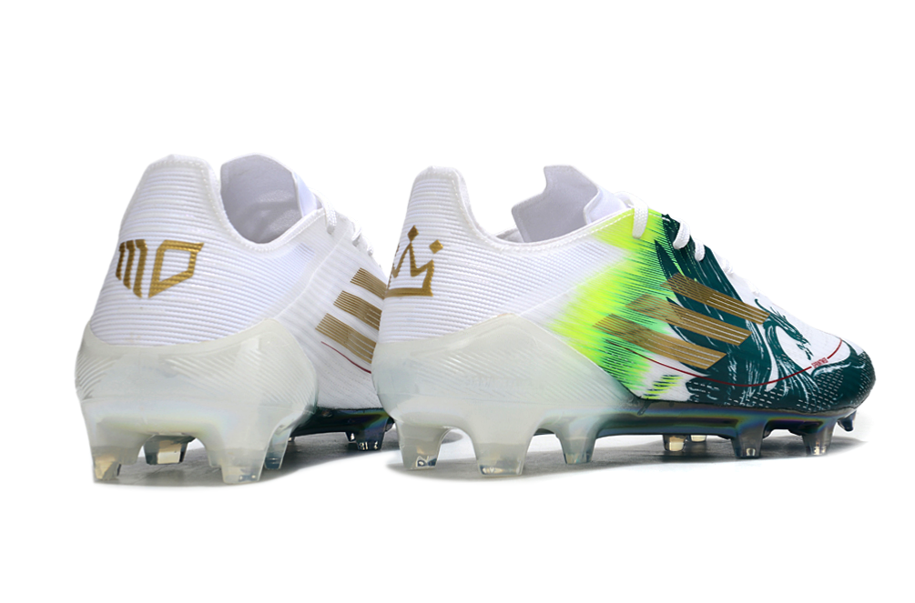 F - FUSSBALLSCHUHE