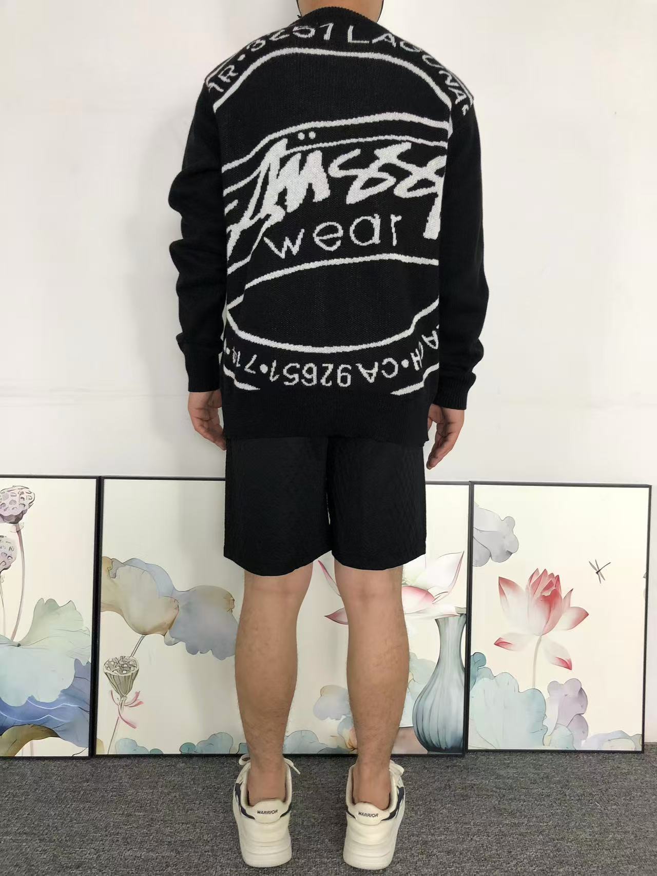 S - SWEATER