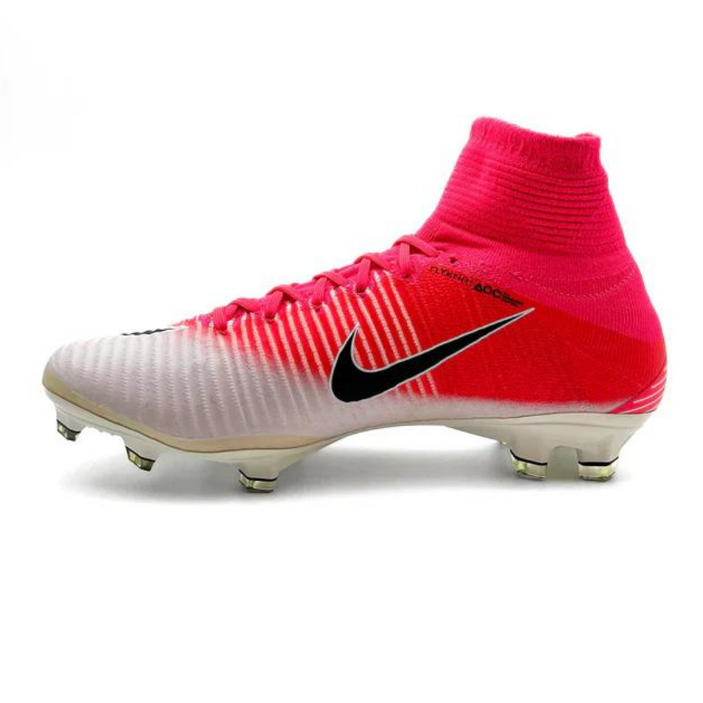 M - FUSSBALLSCHUHE
