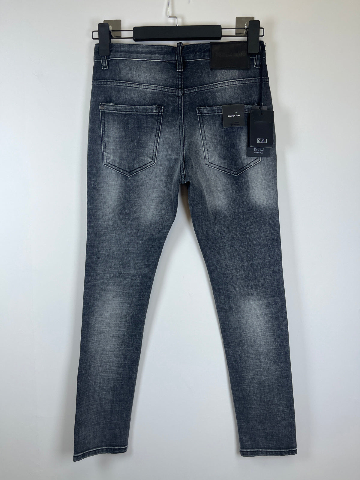 D - JEANS