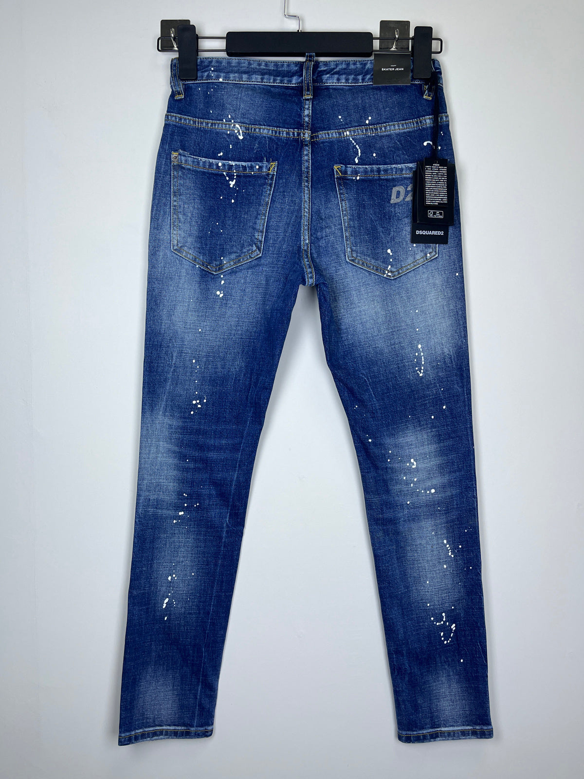 D - JEANS