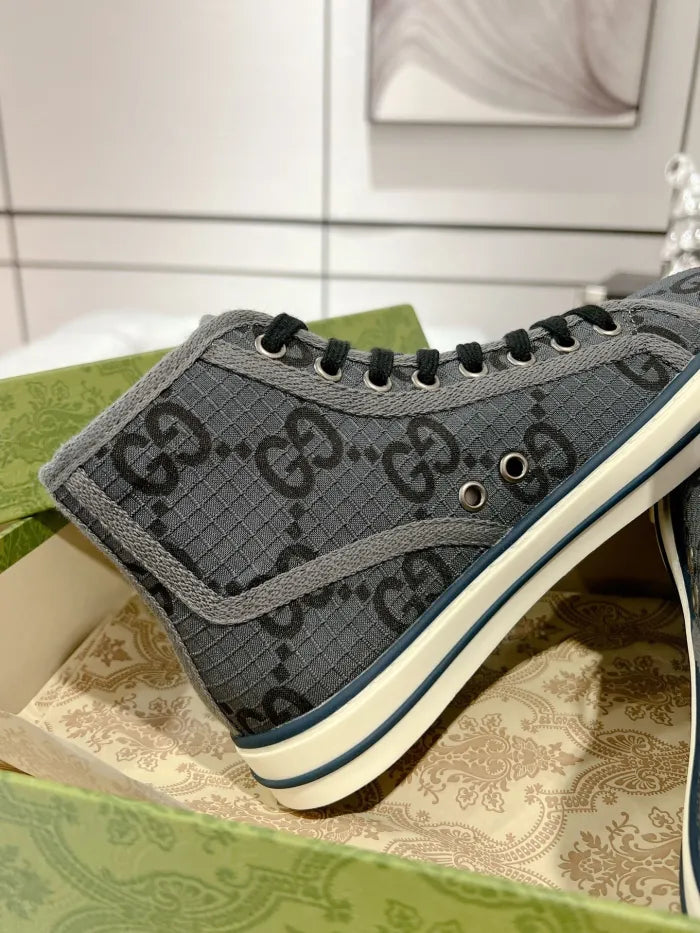 GG - SNEAKERS