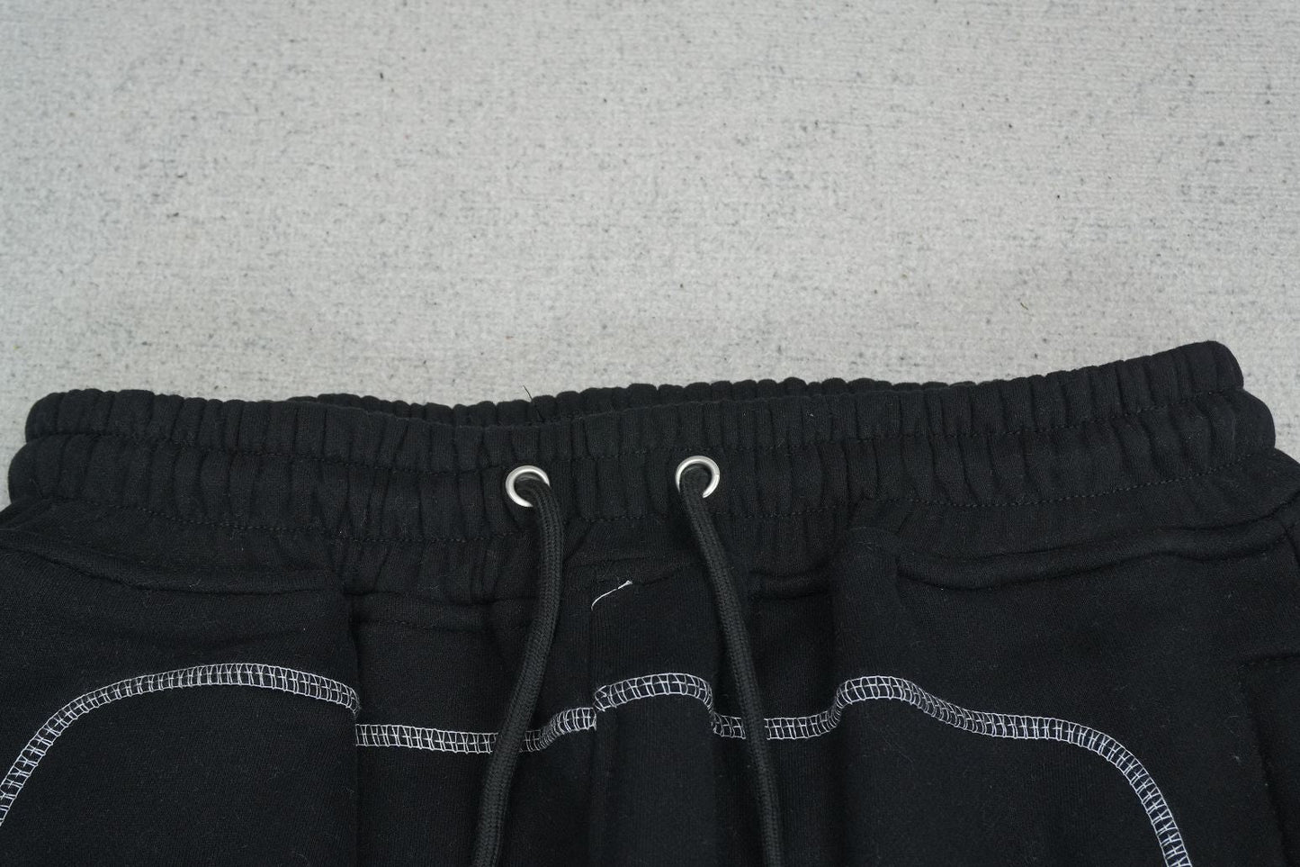 K - SWEATPANTS