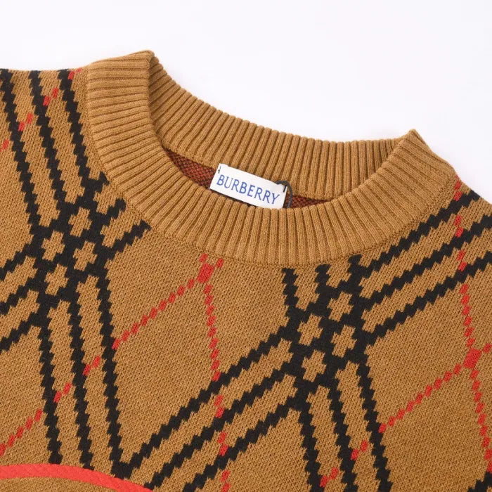 B - SWEATER