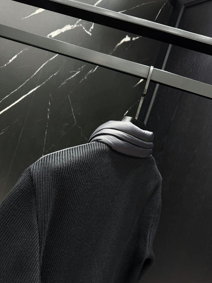 V - CARDIGAN