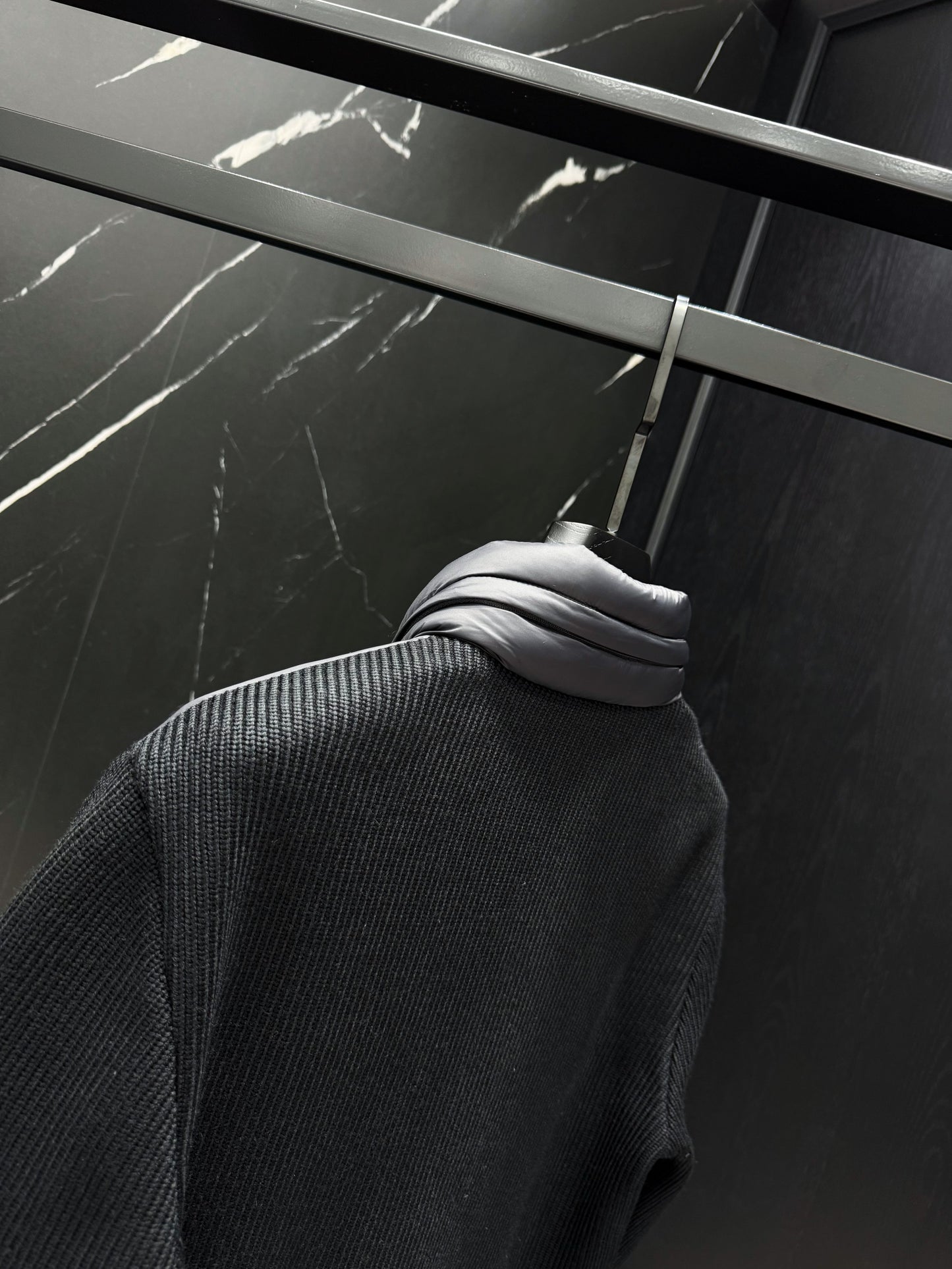 V - CARDIGAN