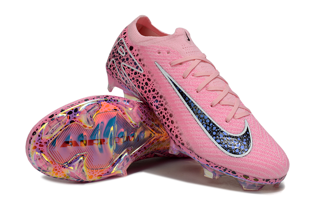 M - FUSSBALLSCHUHE