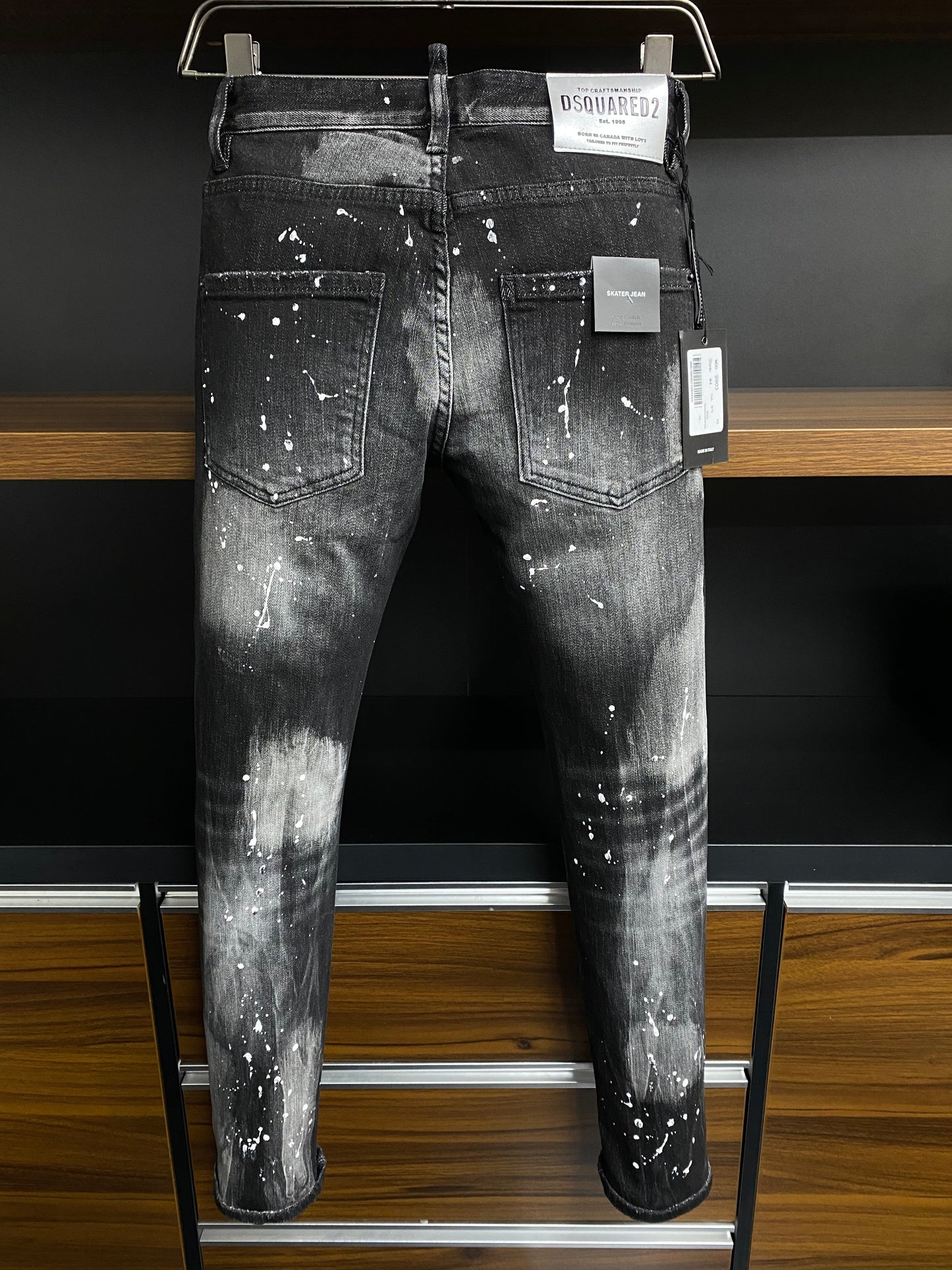 D - JEANS