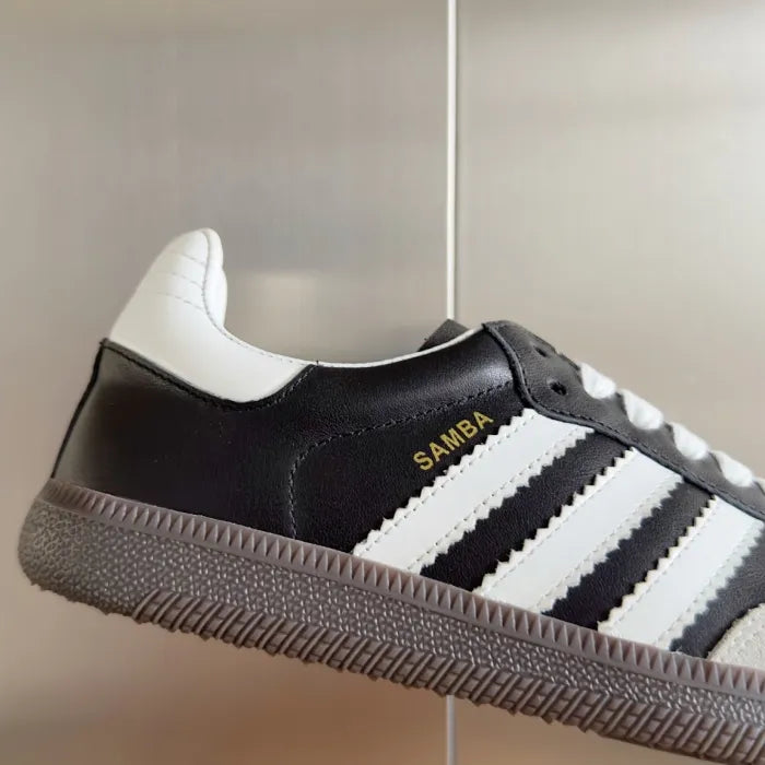 GG - SNEAKERS
