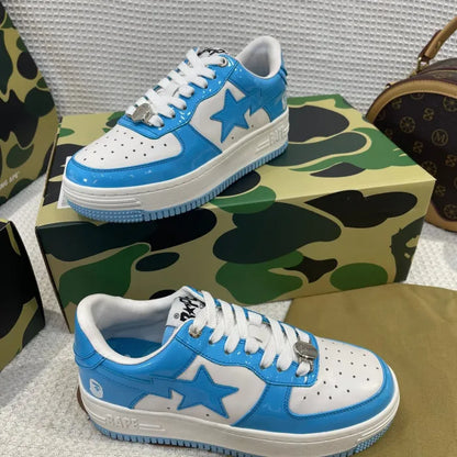 B - SNEAKERS