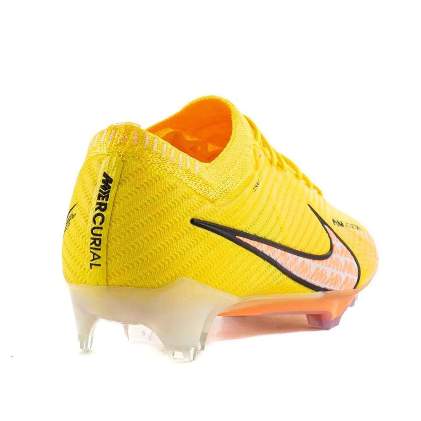 M - FUSSBALLSCHUHE