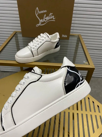 C - SNEAKERS