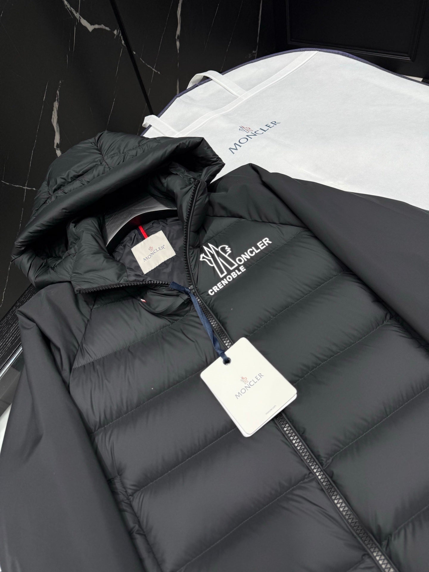 G - CARDIGAN