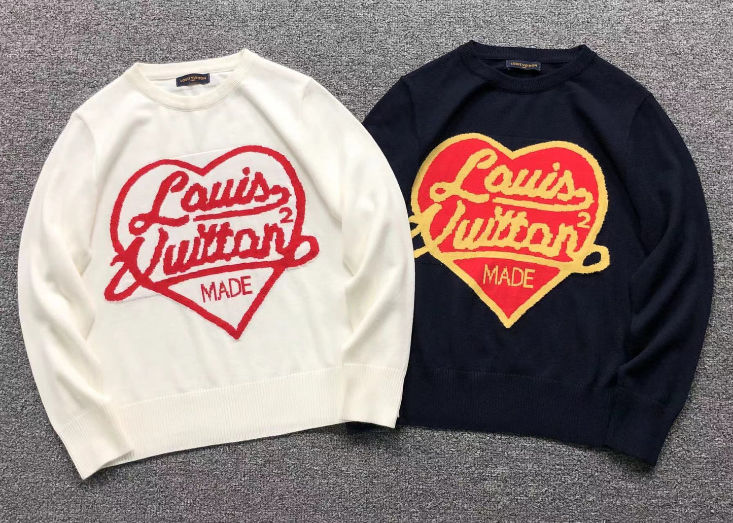 L - SWEATER