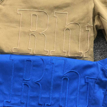 R - SHORTS