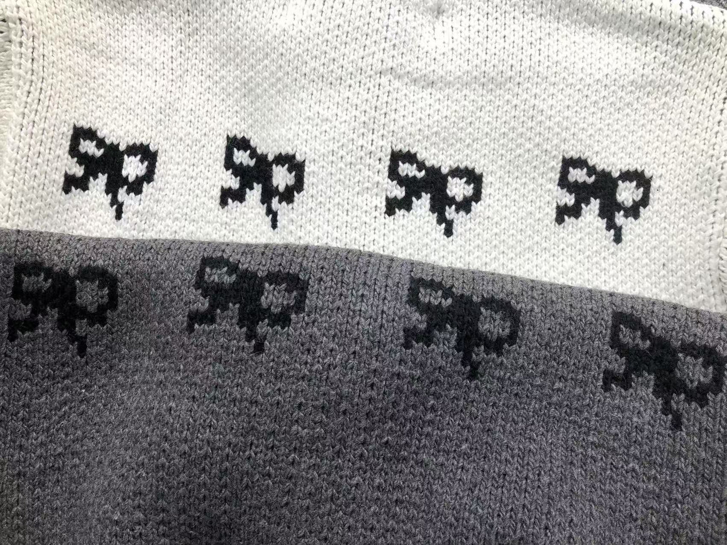 O - SWEATER