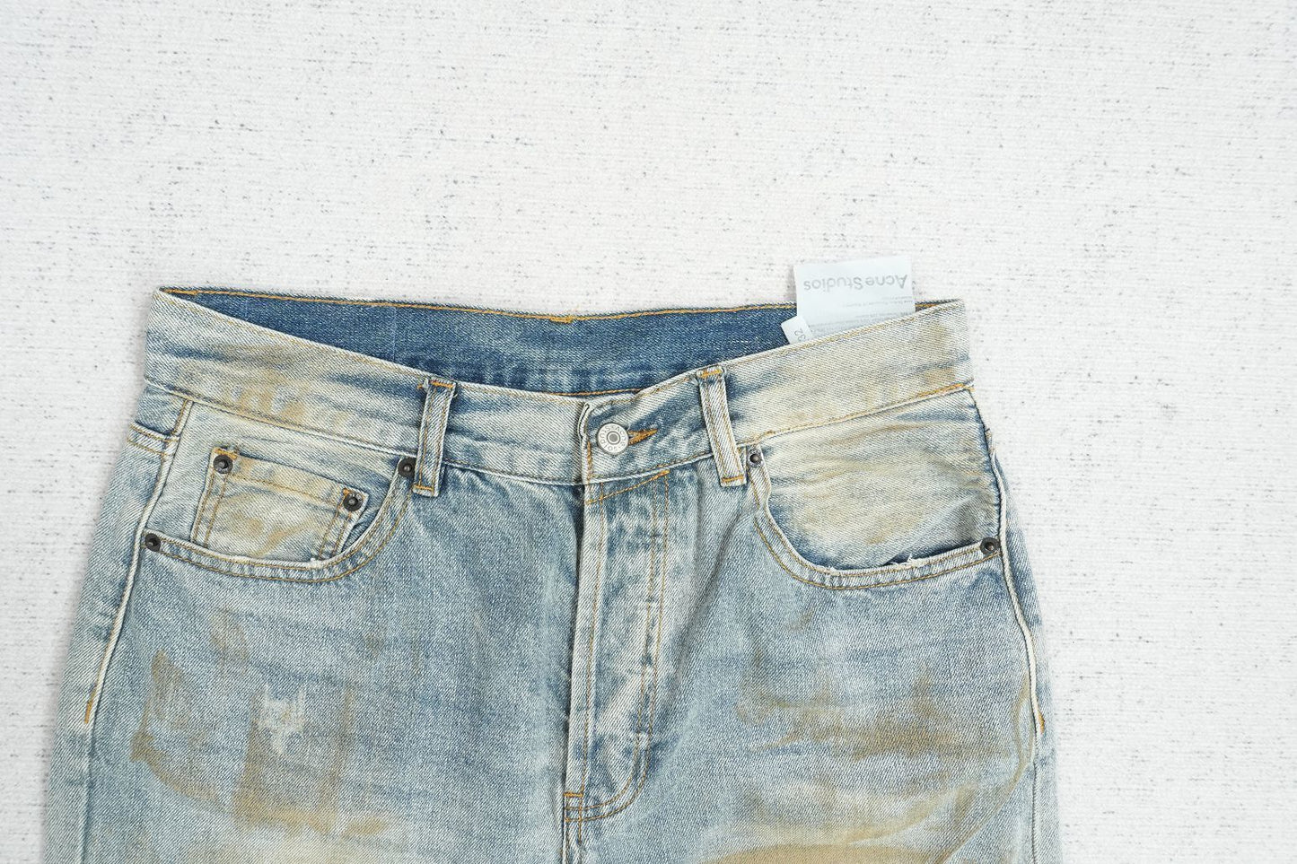 A - JEANS