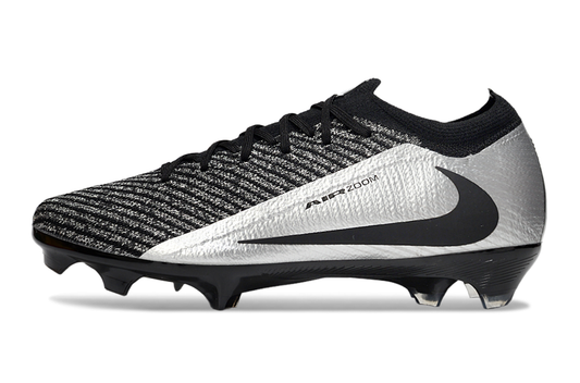 M - FUSSBALLSCHUHE