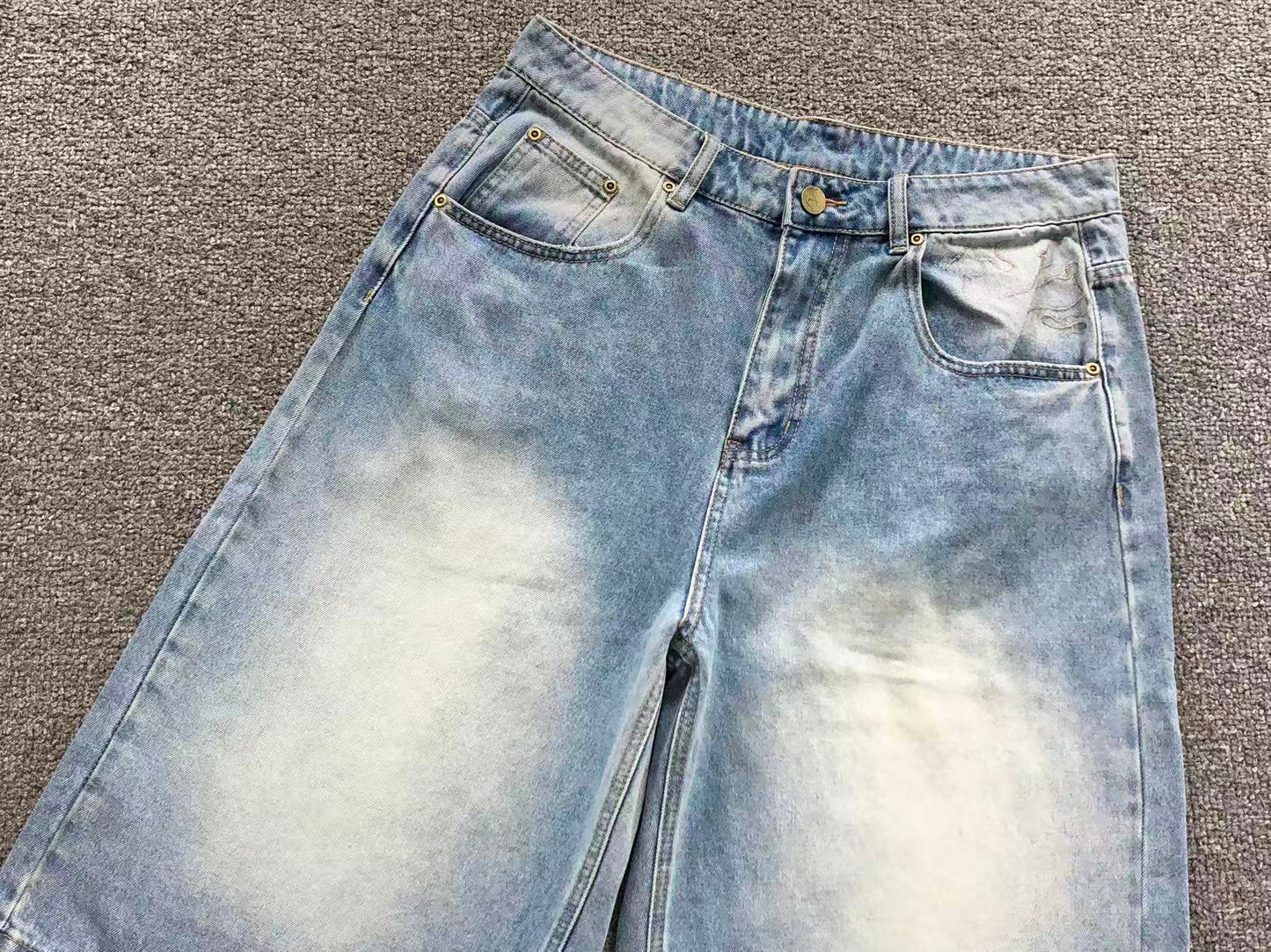 D - SHORTS