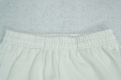 C - SWEATPANTS