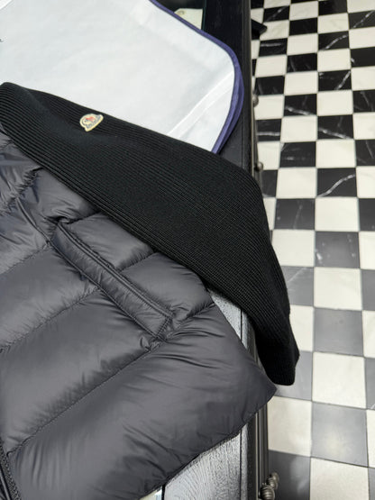 V - CARDIGAN