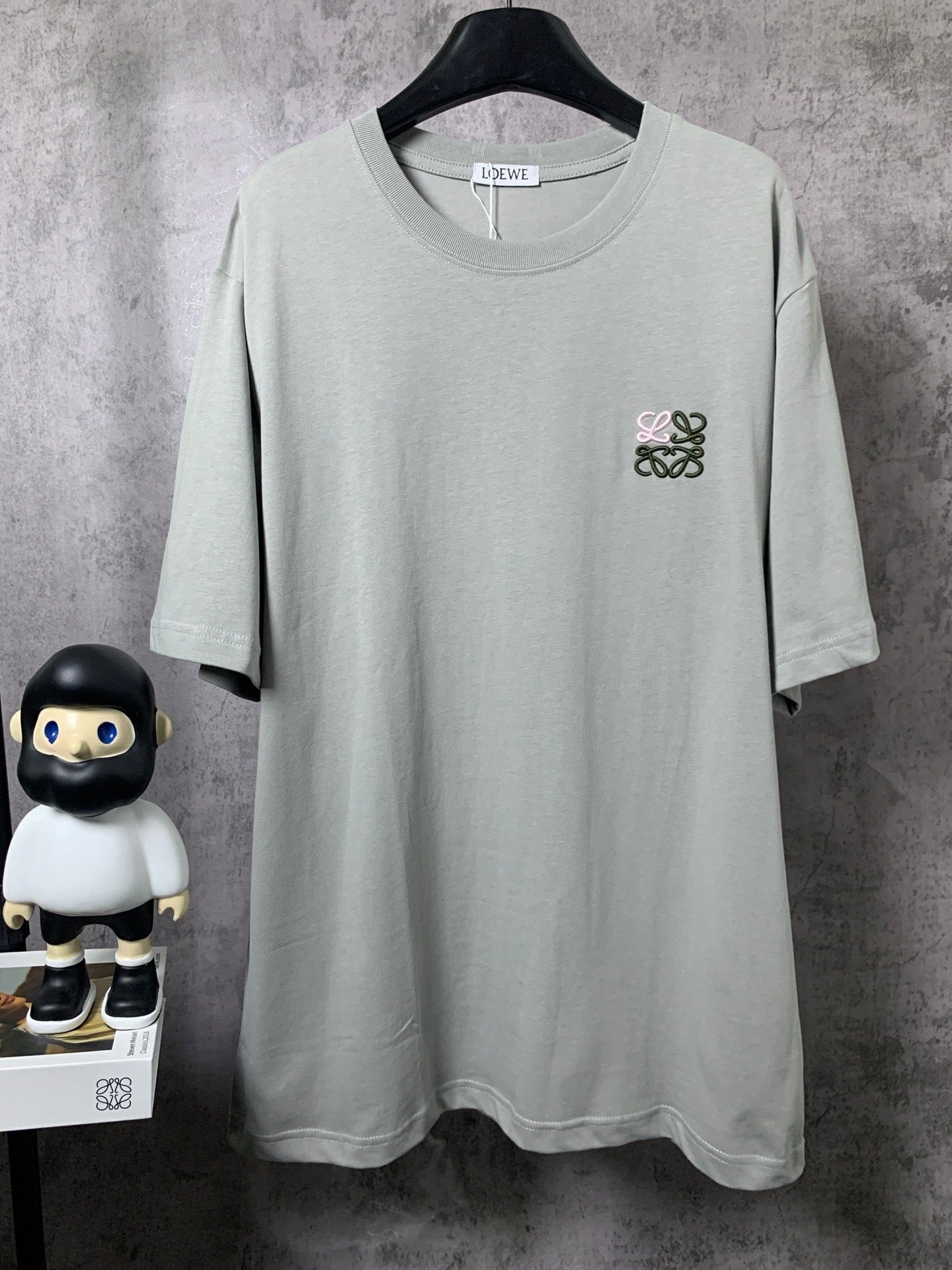 L - TSHIRT