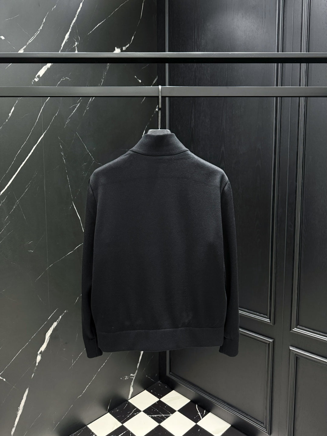 P - CARDIGAN