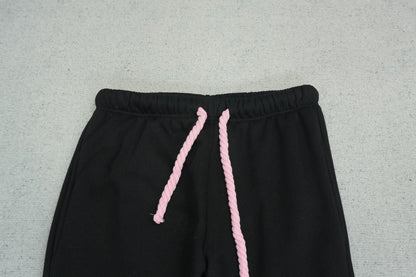 S - SWEATPANTS