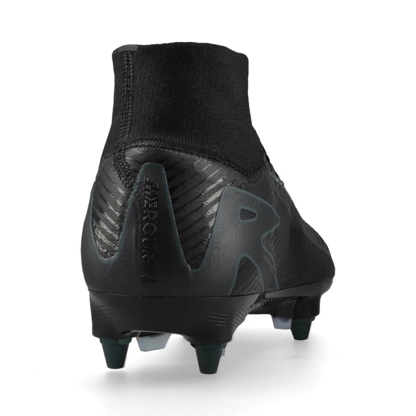 M - FUSSBALLSCHUHE