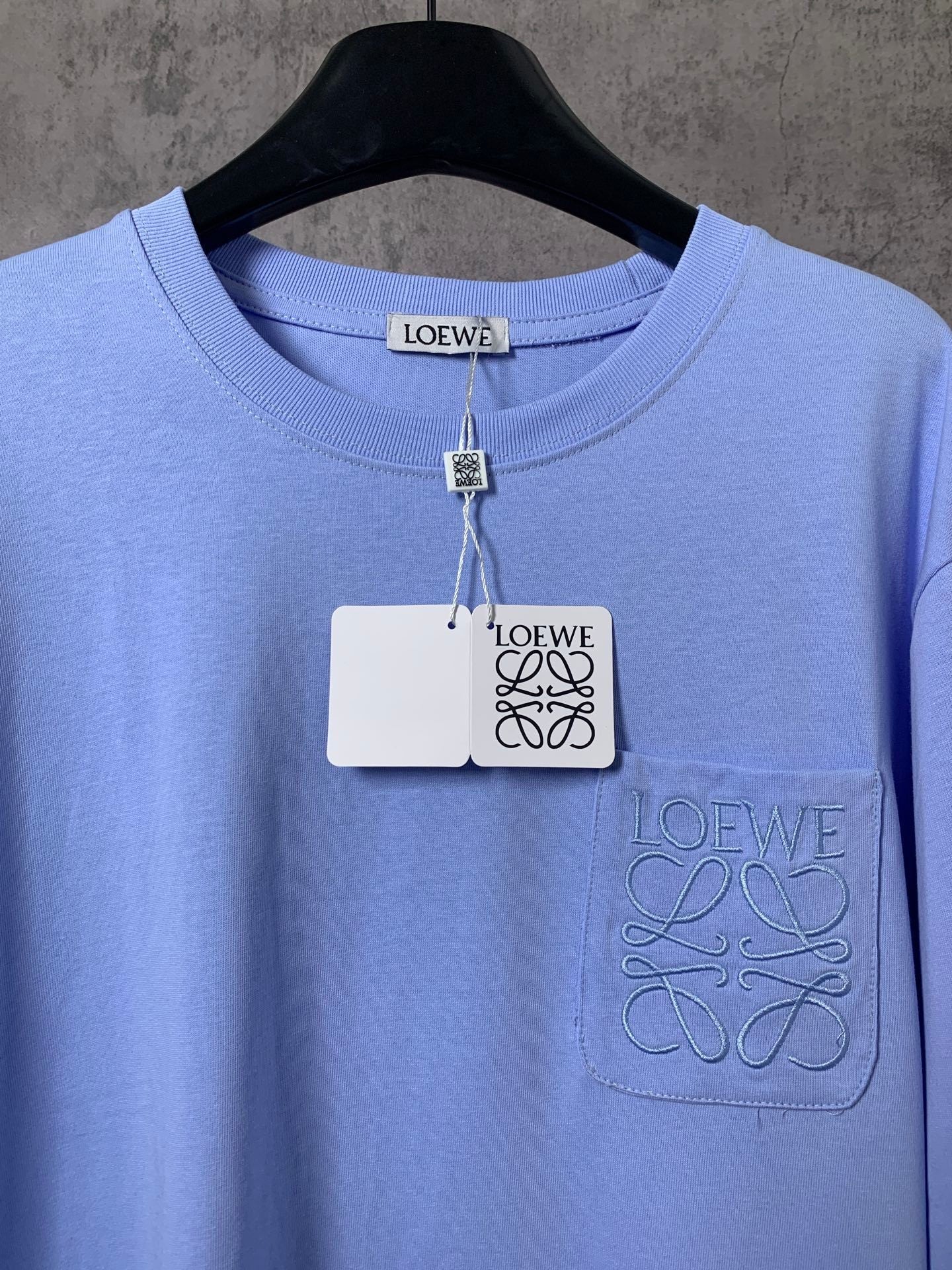 L - TSHIRT