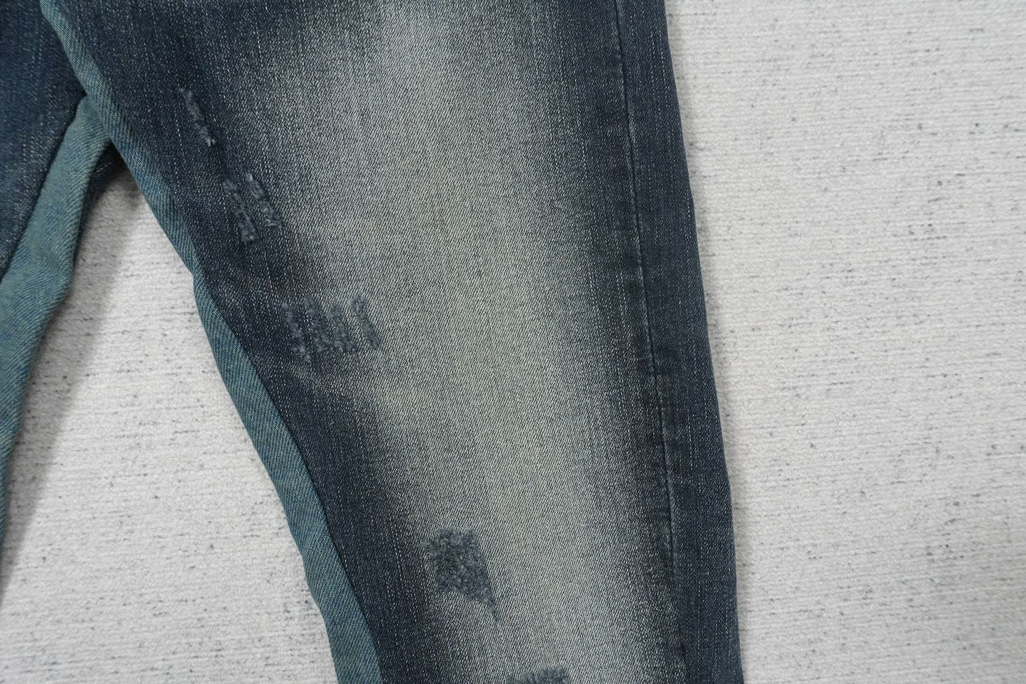 P - JEANS