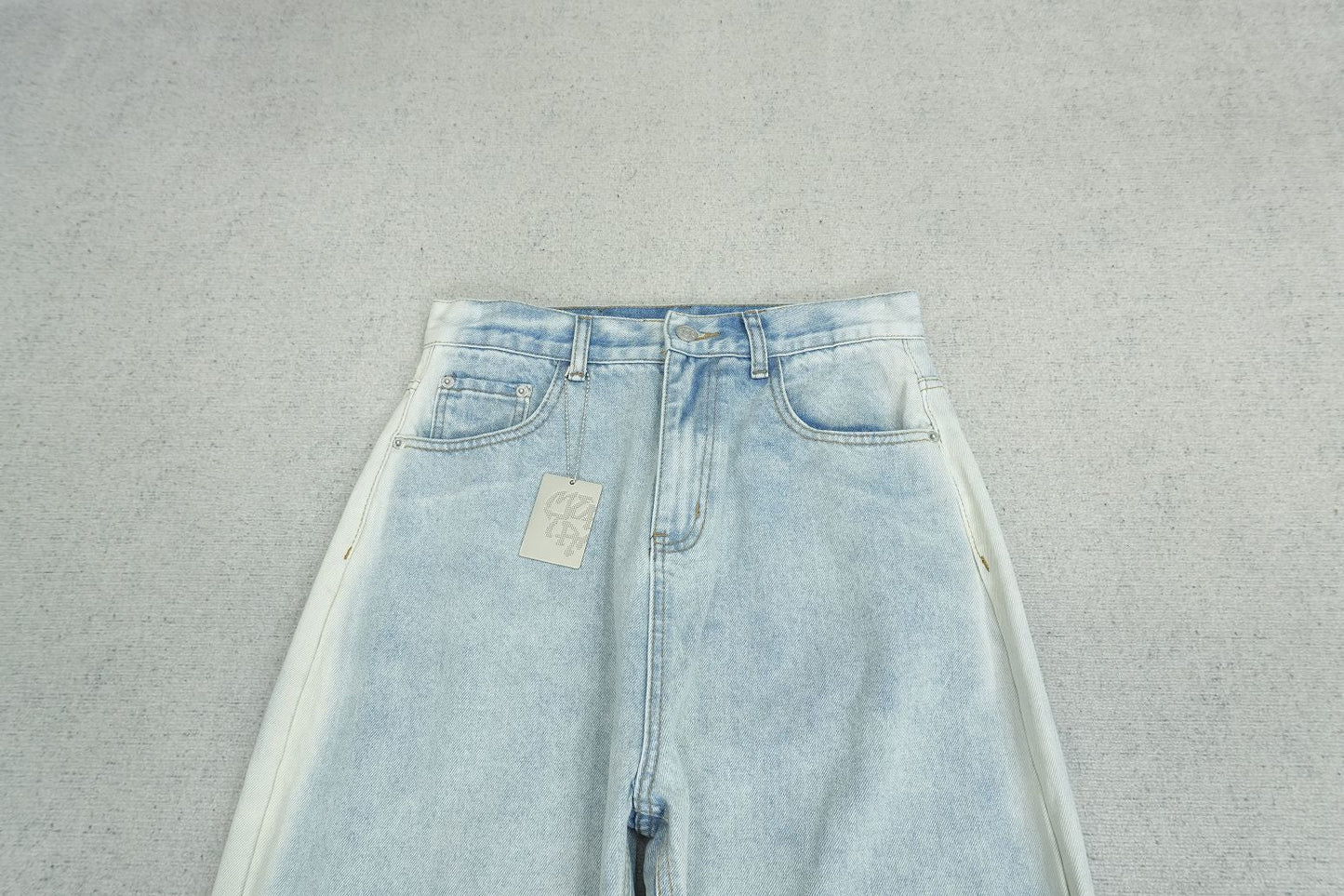 M - JEANS