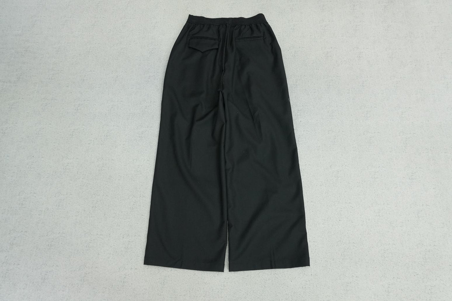 W - SWEATPANTS