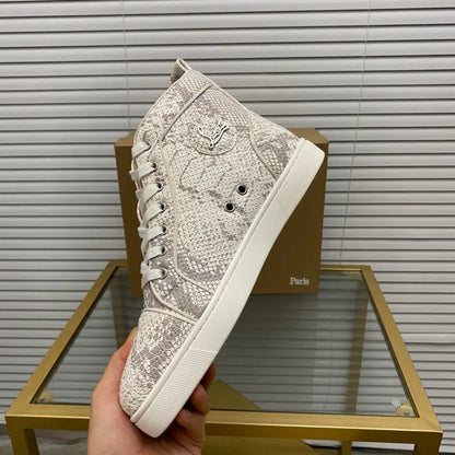 C - SNEAKERS