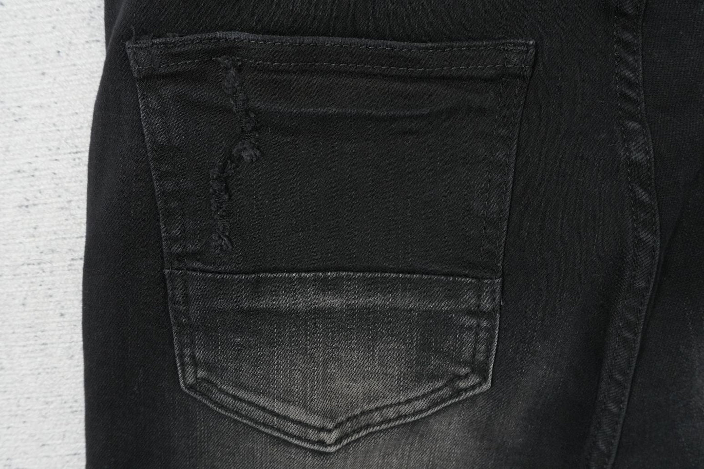 A - JEANS