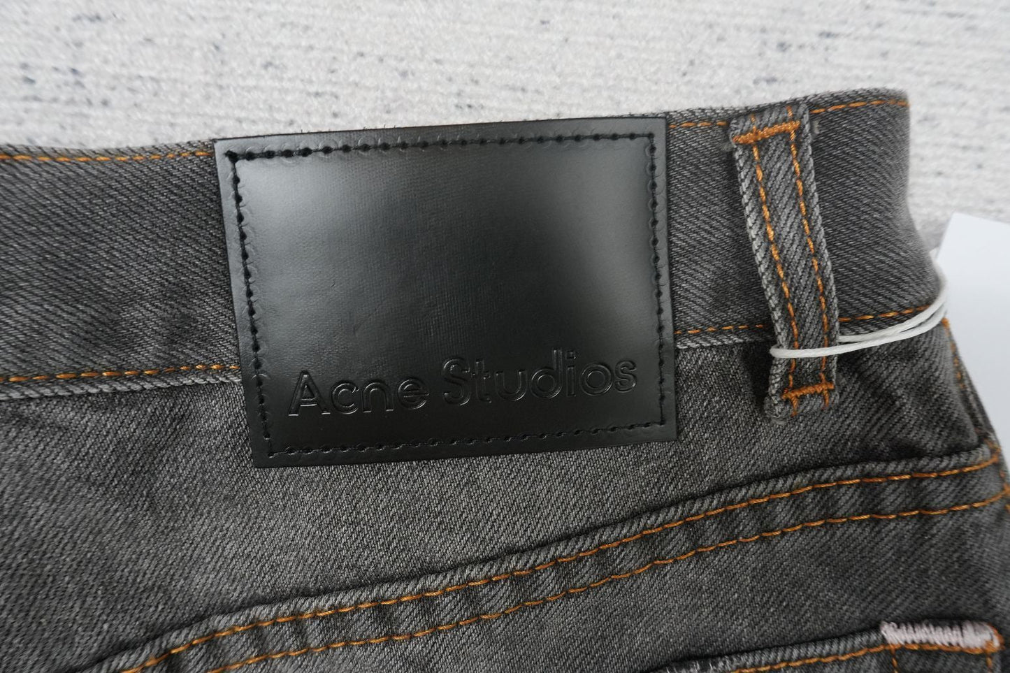 C - JEANS