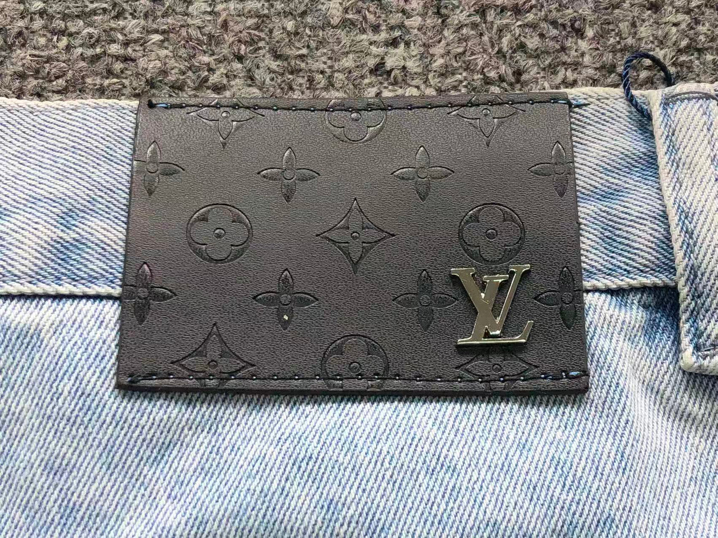L - SHORTS