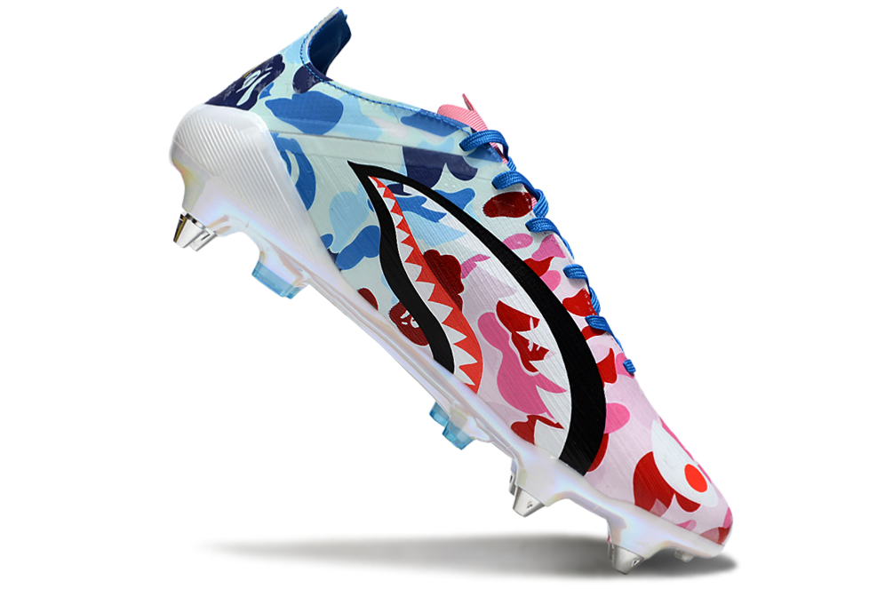 F - FUSSBALLSCHUHE