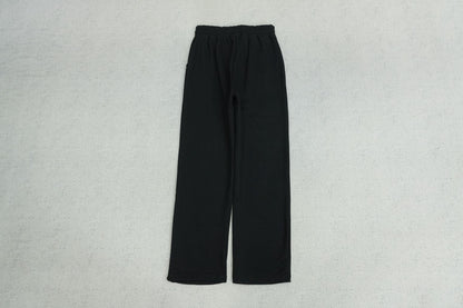 M - SWEATPANTS