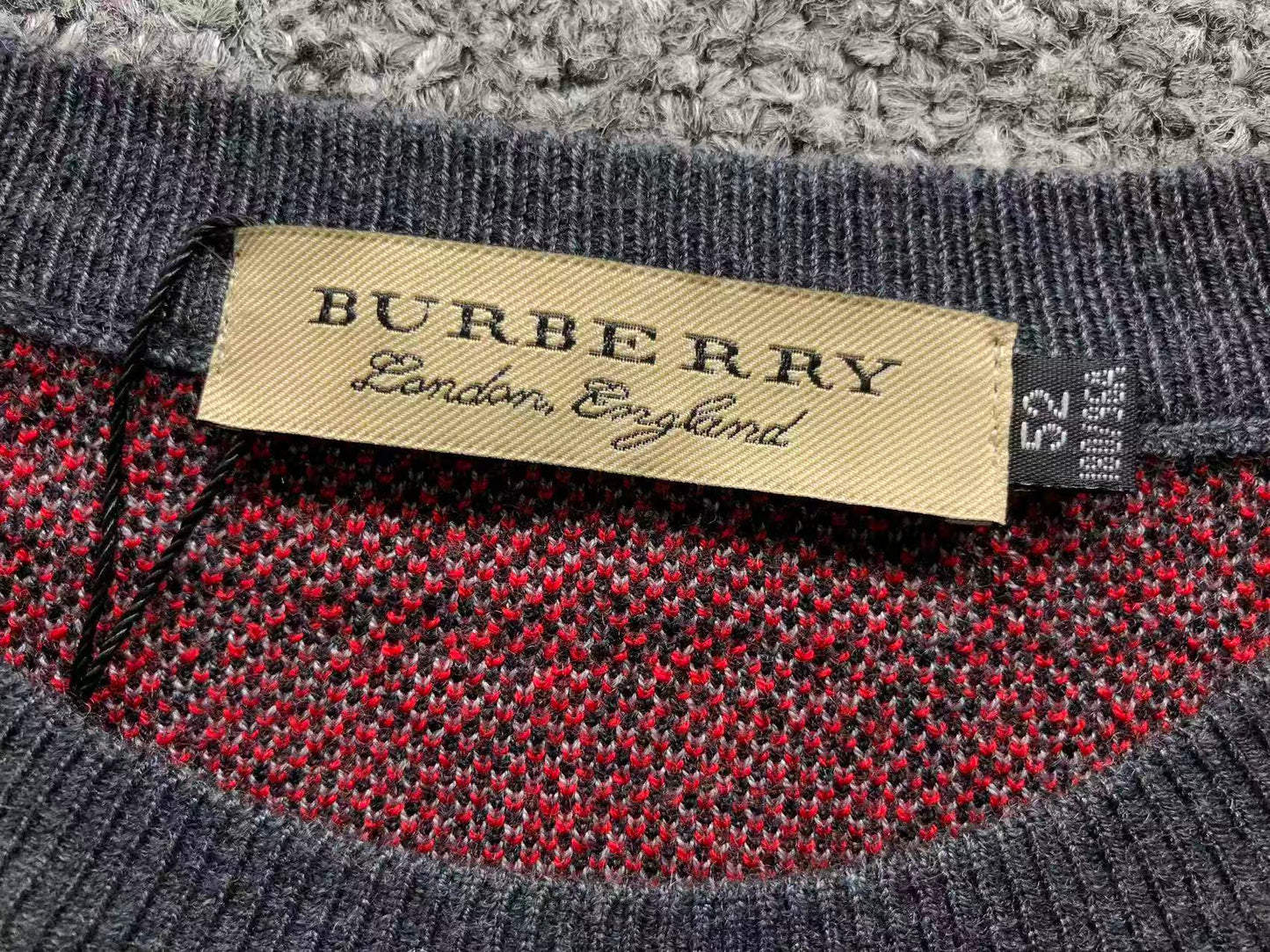 B - SWEATER