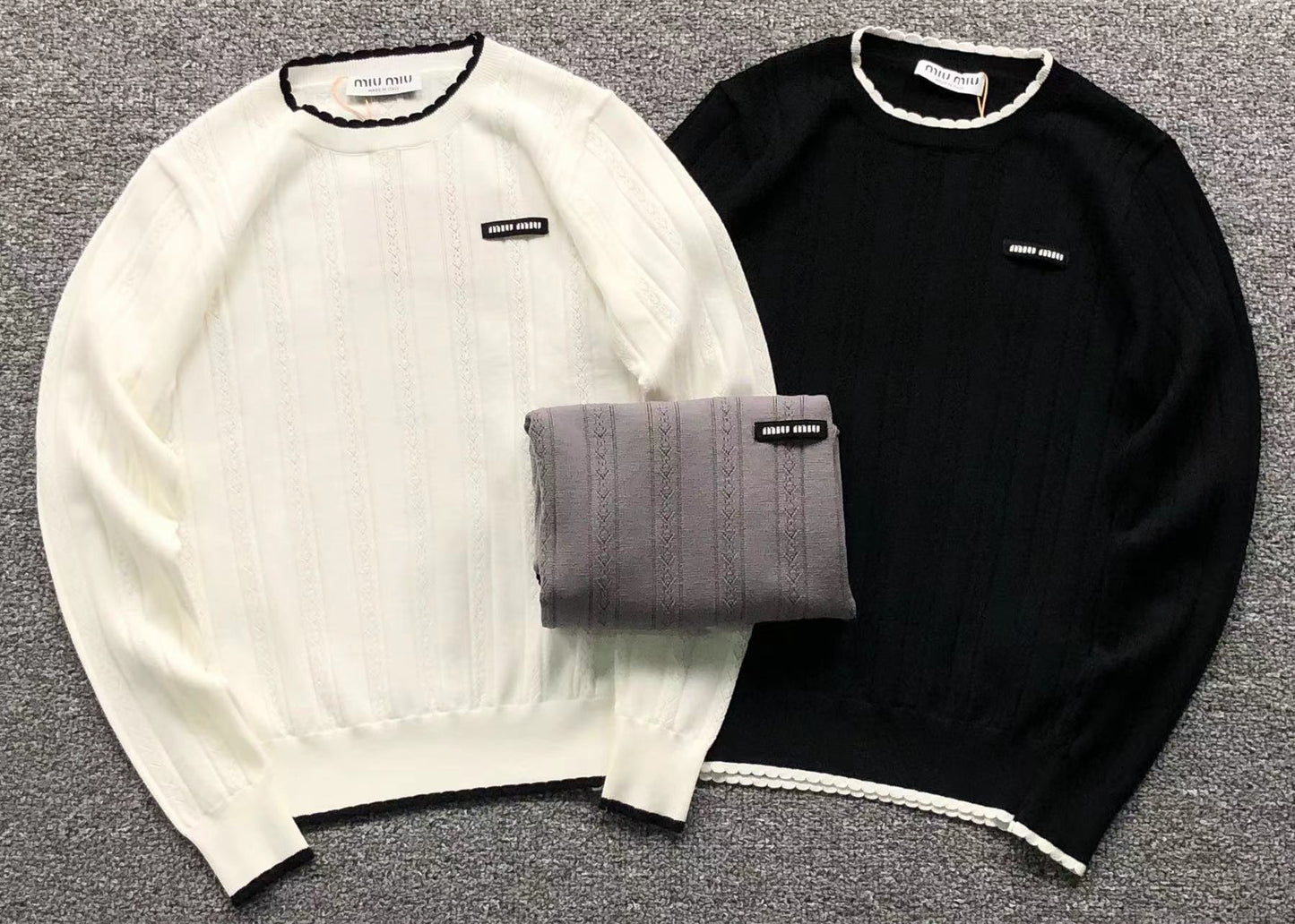 M - SWEATER