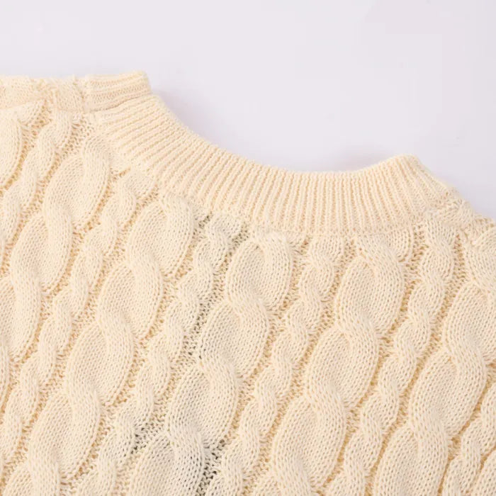D - SWEATER