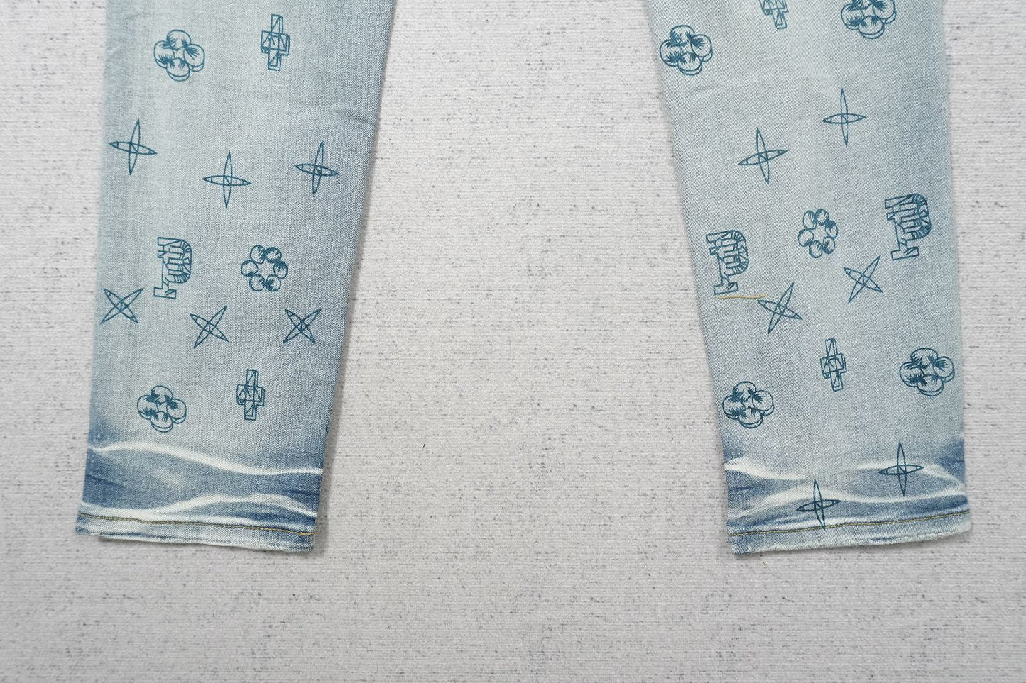 P - JEANS