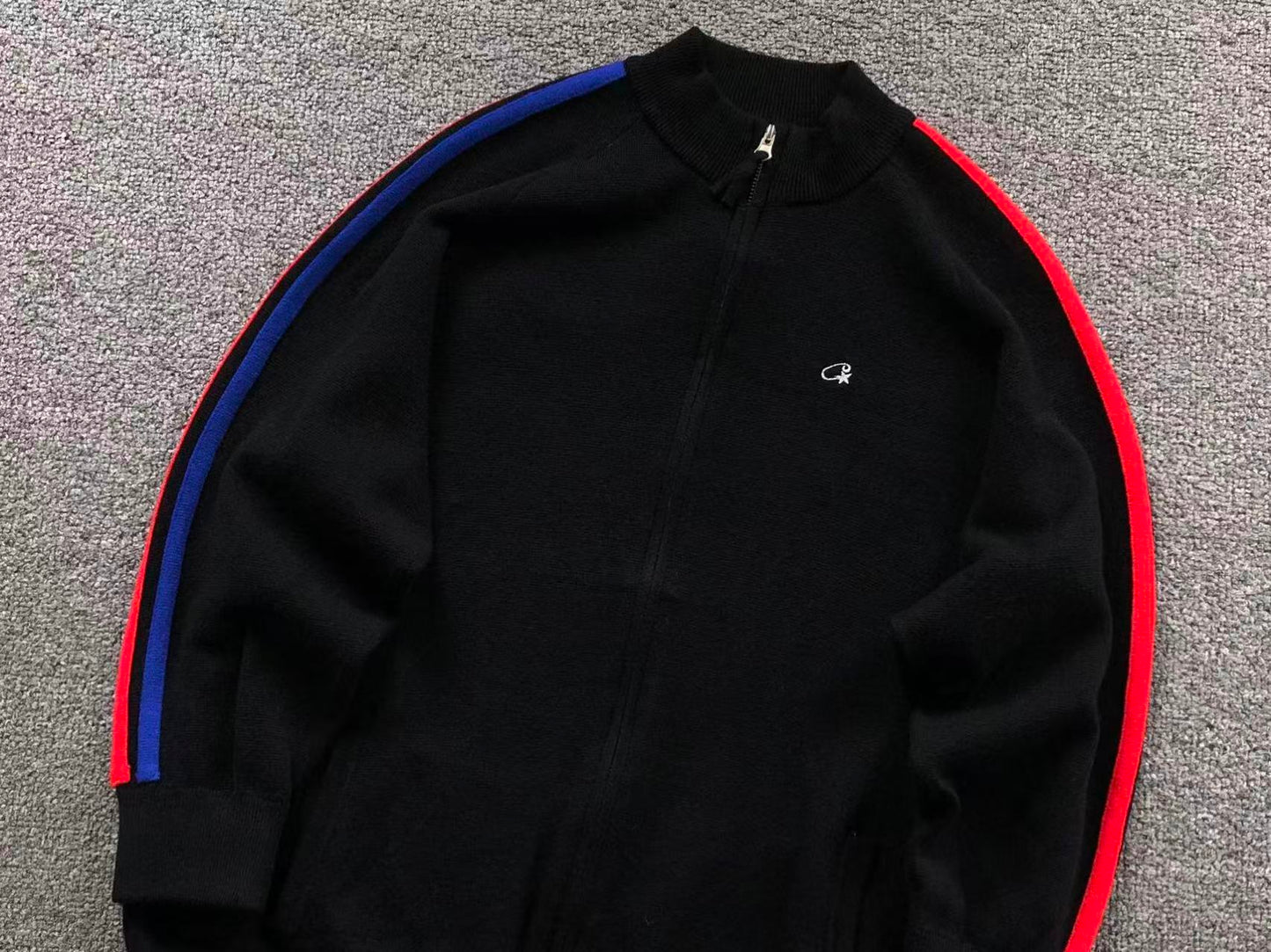 C - SWEATER