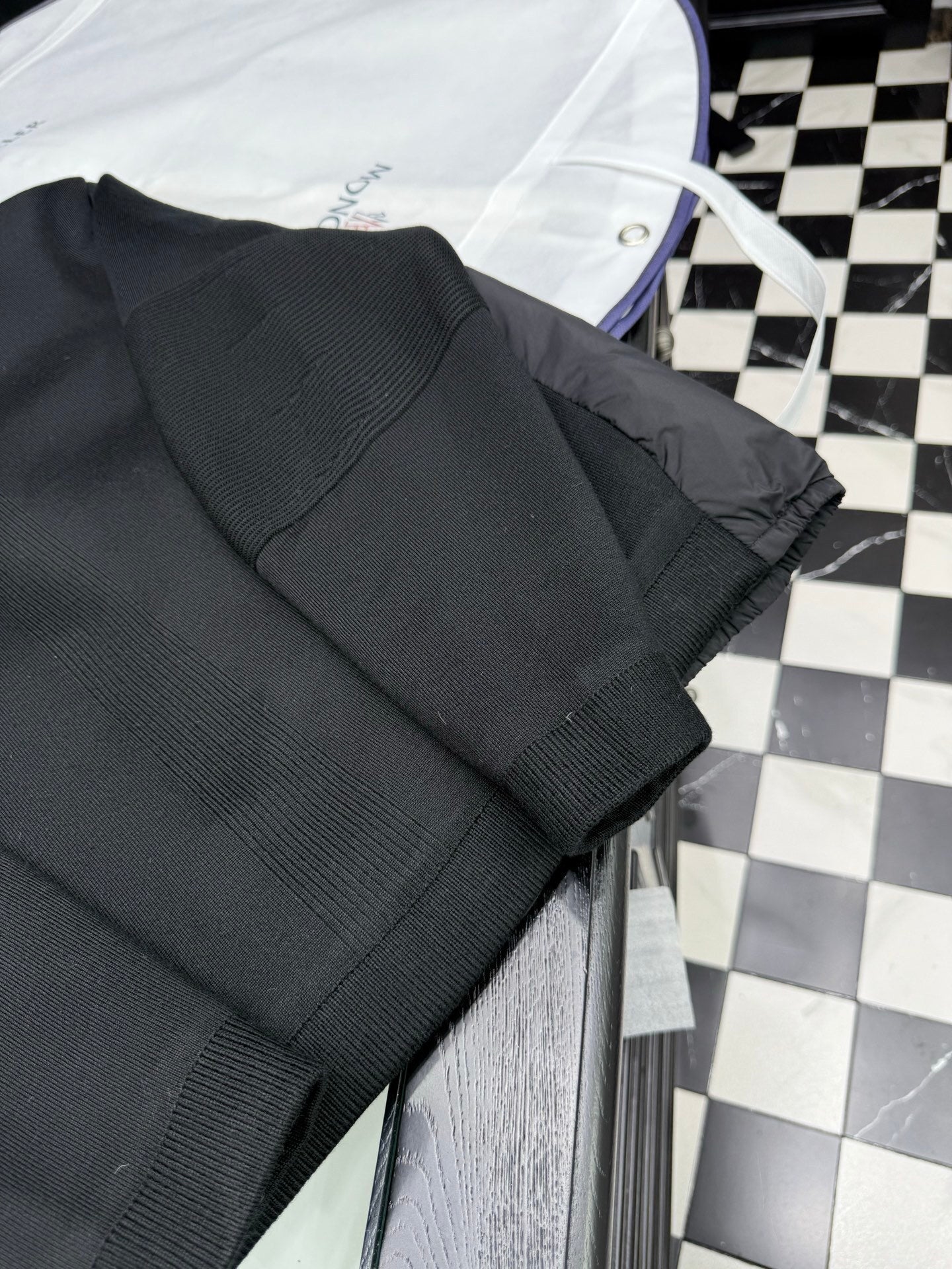 P - CARDIGAN
